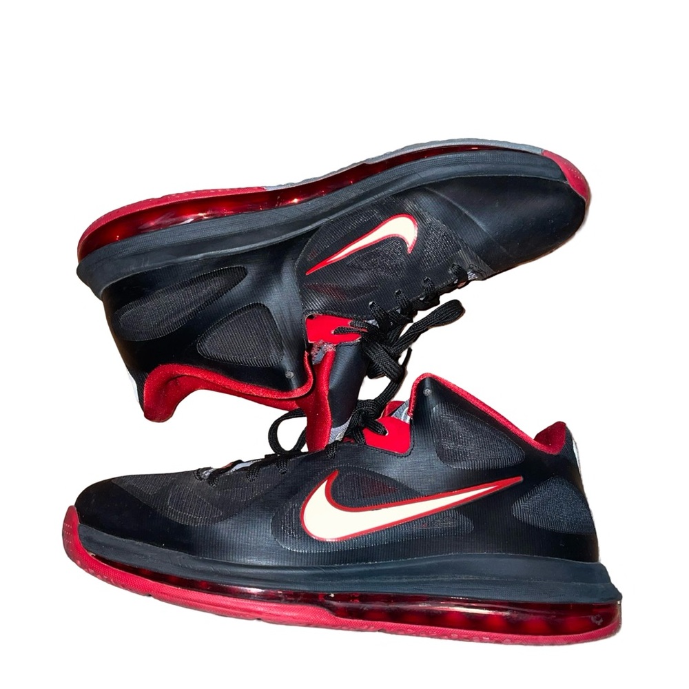 Nike LeBron 9 low bred
